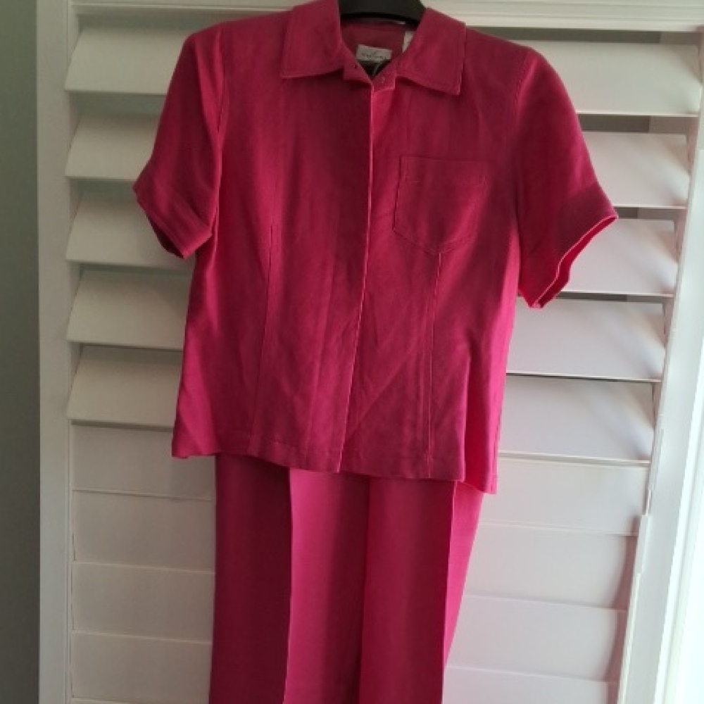 Emma James Hot Pink Blazer Short Sleeve and Linen Pant Suit Set